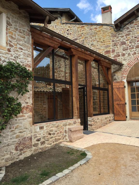 Contact Le Savigny & Hotel