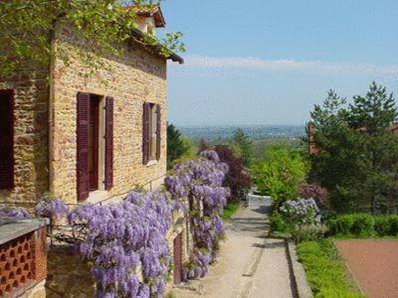 Hotel Contact Le Savigny &