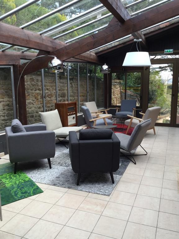 Hotel Contact Le Savigny & 3*